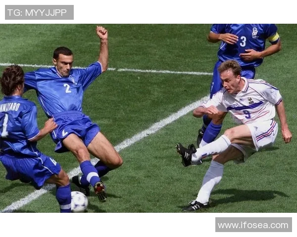 斯图加特客场绝杀惨遭柏林赫塔逆转，遗憾失利